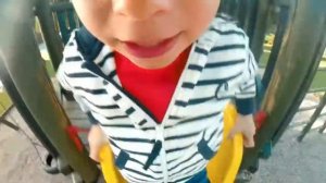 Petit Bateau『L’incroyable Journée de Léo Et Son Sweat Marinière』