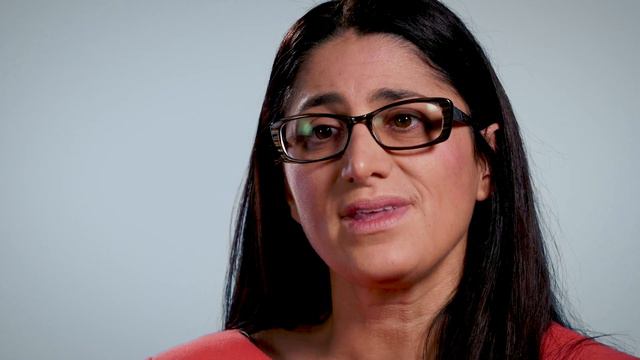 Uncovering the Flint Water Crisis: Dr. Mona Hanna-Attisha смотреть онлайн