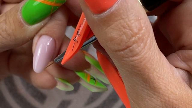 Коррекция ногтей с аквариумным дизайном смотреть онлайн