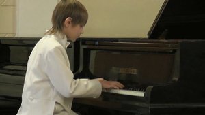 Д.Кабалевский. Сонатина До Мажор. Соч. 13. Часть 1.
