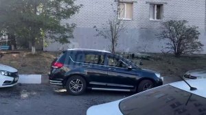 Последствия вражеской атаки в городе Губкин Белгородской области — повреждены 3 жилые многоэтажки