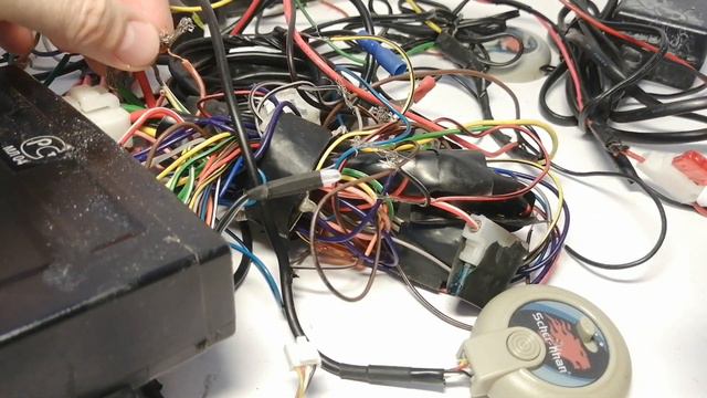 Дополнительный брелок Scher-Khan Magicar C смотреть онлайн