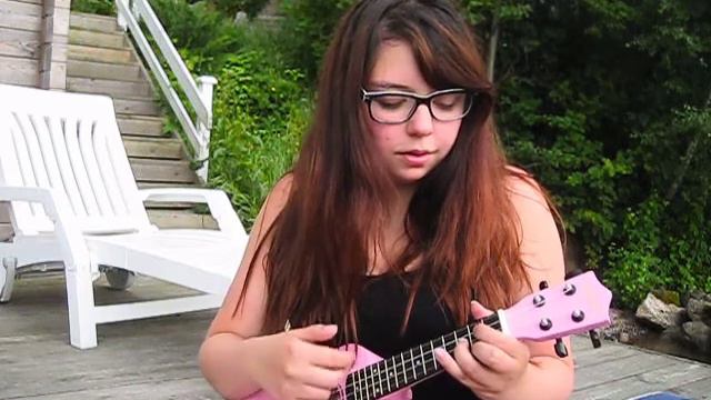 Sju sorger by Veronica Maggio Ukulele Cover | Starselle смотреть онлайн