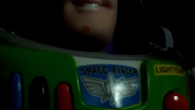 обзор на Базза лайтера смотреть онлайн