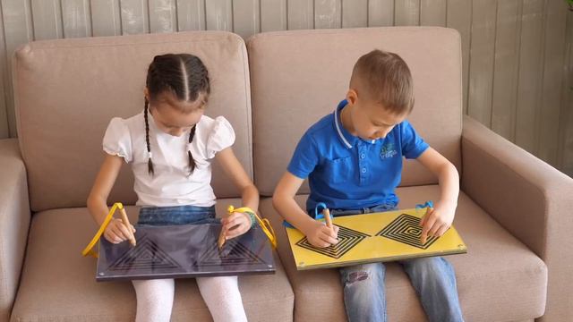 Тренажеры для развития письма «Ромбы» и «Треугольники» смотреть онлайн