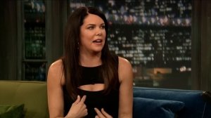 Lauren Graham Talks Gilmore Girls & Kelly Clarkson | Fallon Flashback (Late Night with Jimmy Fallon)
