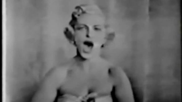 Vivian Blaine - Orange Colored Sky смотреть онлайн