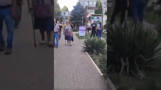 Аптека «Фармсервис» в Краснодаре, ул. Красных Партизан, д. 6/2
