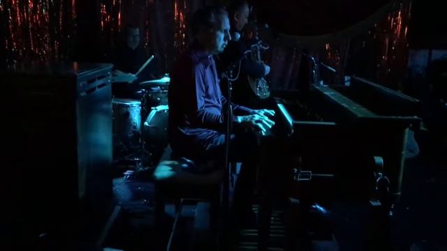 Jimmy Vaughn at C Boys смотреть онлайн