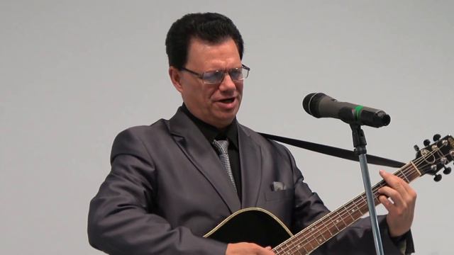 38 Что так сердце растревожено - Алексей Городилов
