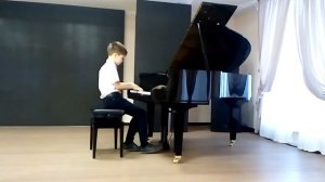 Я. Сибелиус "Ель" исп. Изыкеев Андрей, 6 класс