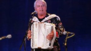 Будем дальше жить Поёт В Сёмин