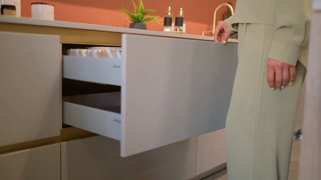 D’FORMA. Видеозаставка