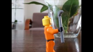 Lego Half-Life vs. Lego Halo