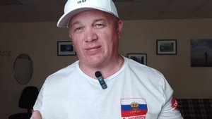 Маховая или болонская удочка на озере?
