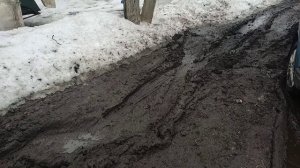 Машины утонули в грязи.Избавляемся от завалов. Красивая церковь.