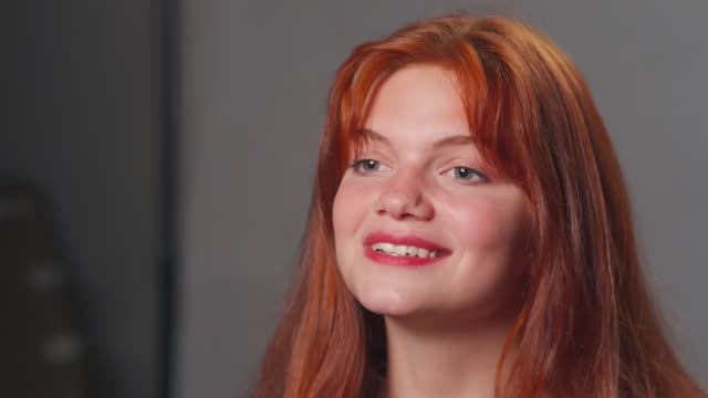Яна Пацер_визитка интервью_агент Светлана Владек +79688081997