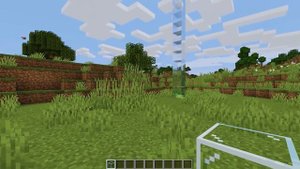 I Broke Realistic Glass in Minecraft - RTX ON