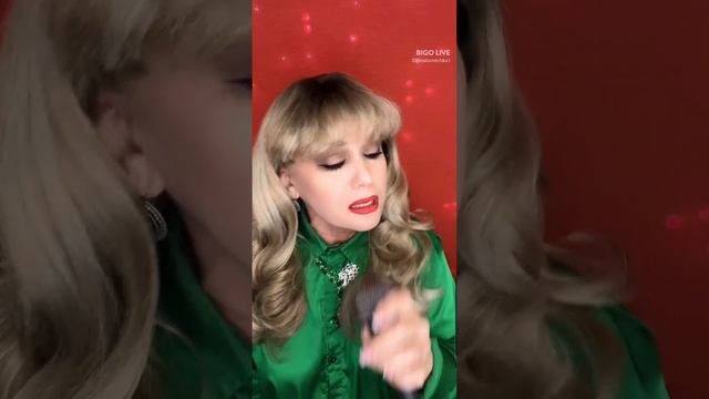 Сильная женщина...