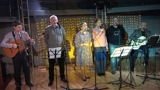 06 Не повторяется такое никогда - КСП Колесо