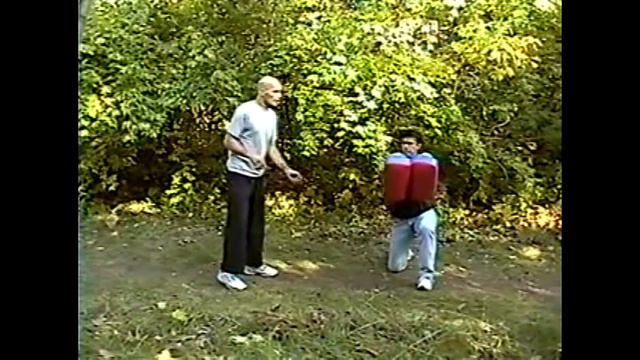 Muay Thai Knockouts 1: MMA Full Power Round Kick Training смотреть онлайн