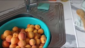 Уехали с Андреем в Белгород,что бы навести порядок.Родители занимаются стройкой, заготовками на зиму