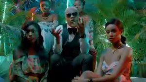 [Official Video] Krizbeatz ft Mayorkun Poker - Xtratao Media