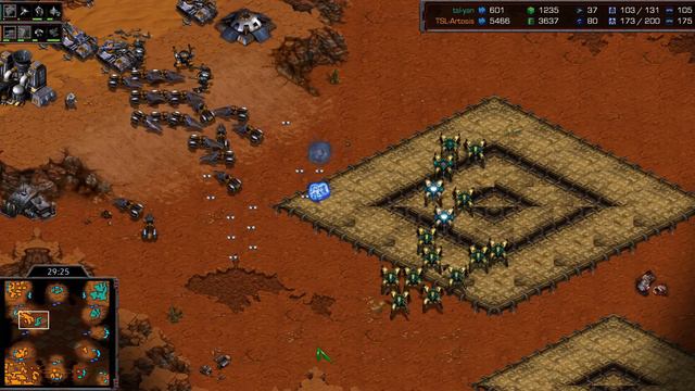 WEIRDFUN! - Artosis 🇺🇸 (T) v Yan 🇺🇦 (P) on Troy - StarCraft - Brood War
