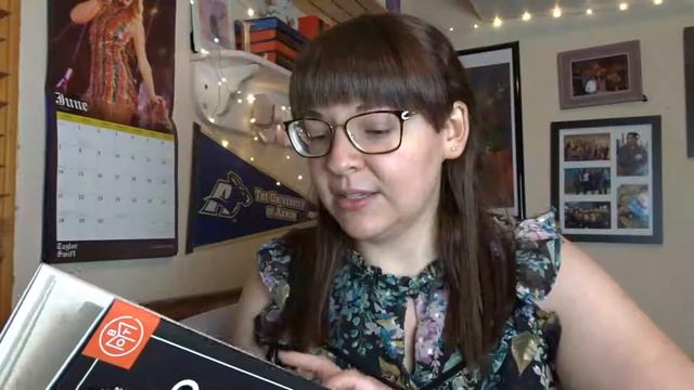 BOOK CLUB ANNOUNCEMENT: The Splendid and the Vile - Erik Larson | July - August 2020 смотреть онлайн