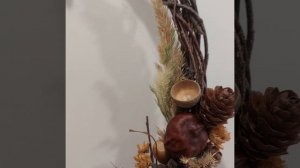 Осенний венок из даров природы.mp4