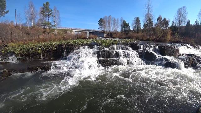 Перекаты, водопады на реке Суенга смотреть онлайн