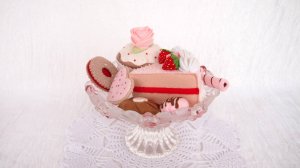 Подарочный набор игрушек: розовые сладости из фетра