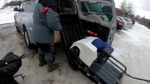 Погрузка мотобуксировщика (мотособаки) в машину в одного