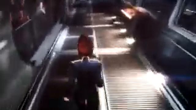 Mass Effect 3/13...Kriegsschiff Normandy SR2 und Besatzung смотреть онлайн