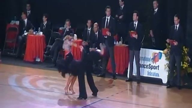 Vanessa Caporale & Giuseppe Pagano - JIVE - Finale 19 34 classe A - Rimini Open 2013 смотреть онлайн