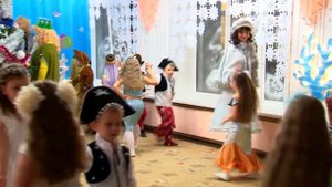 Новогодний утренник в подводном царстве, 6 гр