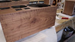 В мастерской №42. Все проекты в работе, но тут больше про YAMAHA NS-1000M