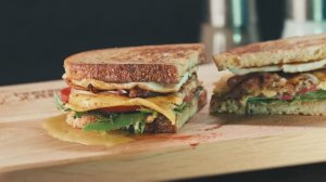 Бутерброд с хлебом "Столичным"