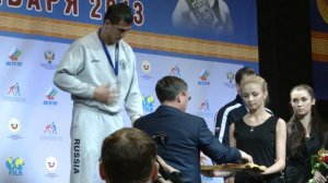Роман Власов - двукратный чемпион Олимпийских игр (кинохроника 2000 года)