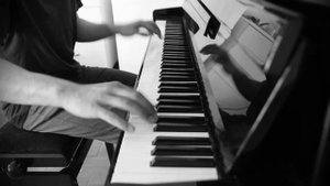 холд ап, виктор деманже