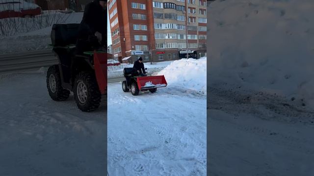 Тест драйв снегоотвала на квадроцикл Stels Dinli #чисткаснега #квадроцикл #мотонефтекамск