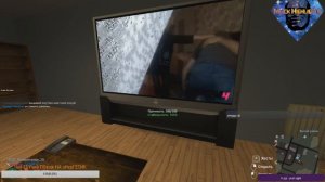 Макок смотрит видосики в Garrys Mod