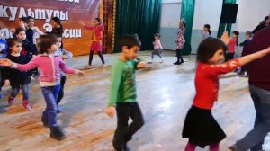 Худуц   дети танцуют