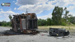 Сгоревшие бронемашины "Козак-2" ВСУ в Лисичанске и Мариуполе. 2022 г.