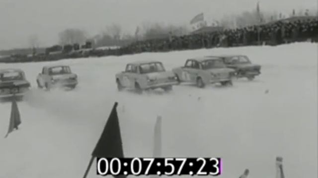 Зимние автогонки по ипподрому. 1984 смотреть онлайн
