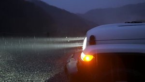 ☔️Комфортный лагерь с автомобильной палаткой даже в сильный дождь