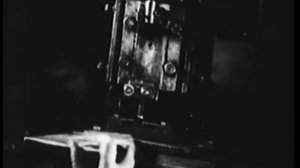 Выпуск обмундирования для фронта