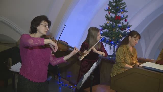 Репортаж  Звезды Рождества