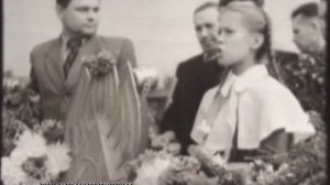 Парад школьников в честь начала учебного года, предположительно 1952