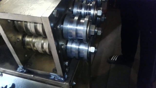 САМОДЕЛЬНЫЙ СТАНОЧЕК ДЛЯ ХОЛОДНОЙ КОВКИ